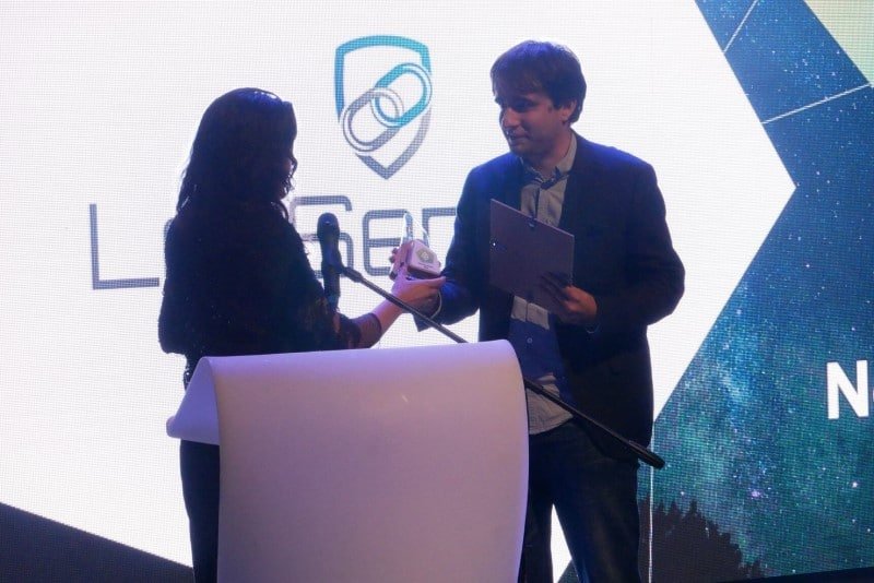 Bozhidar Bozhanov accepting CESA Prize